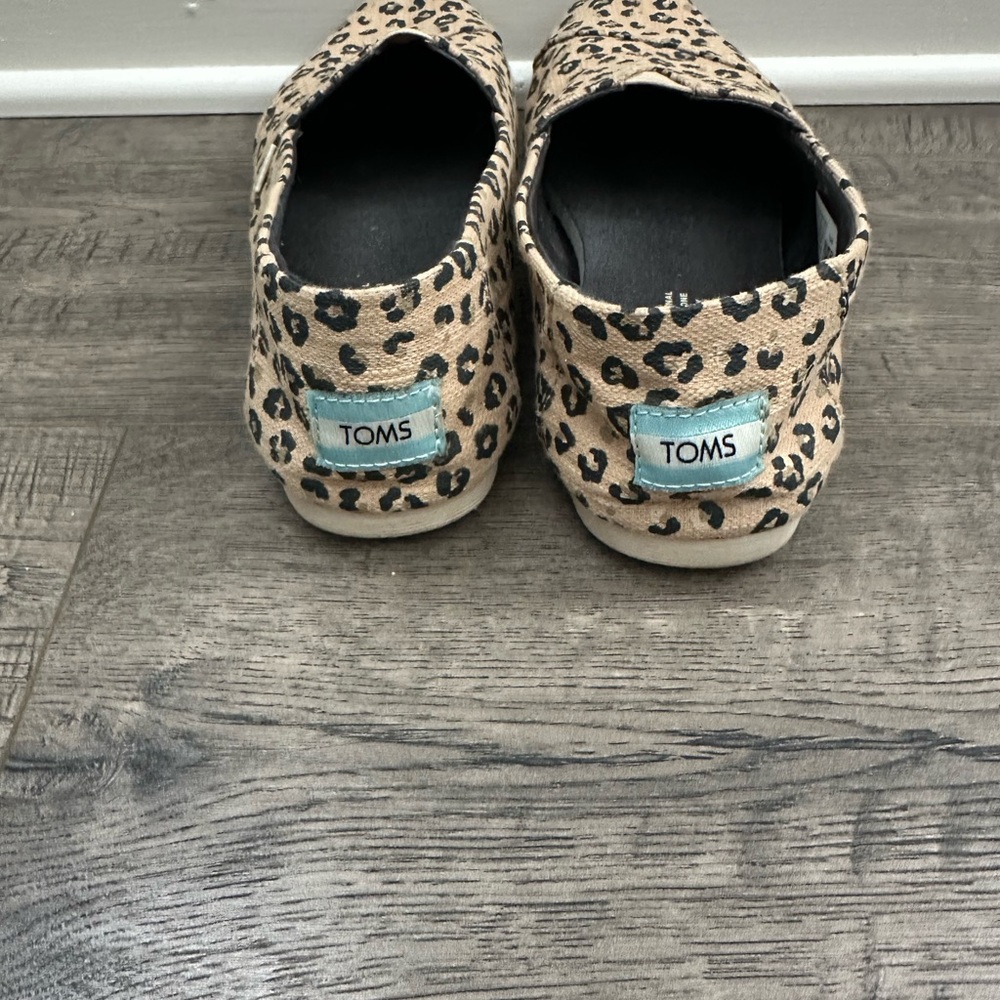 TOMS Alpargata Slip-on Leopard Print Size 8 - Picture 5 of 5